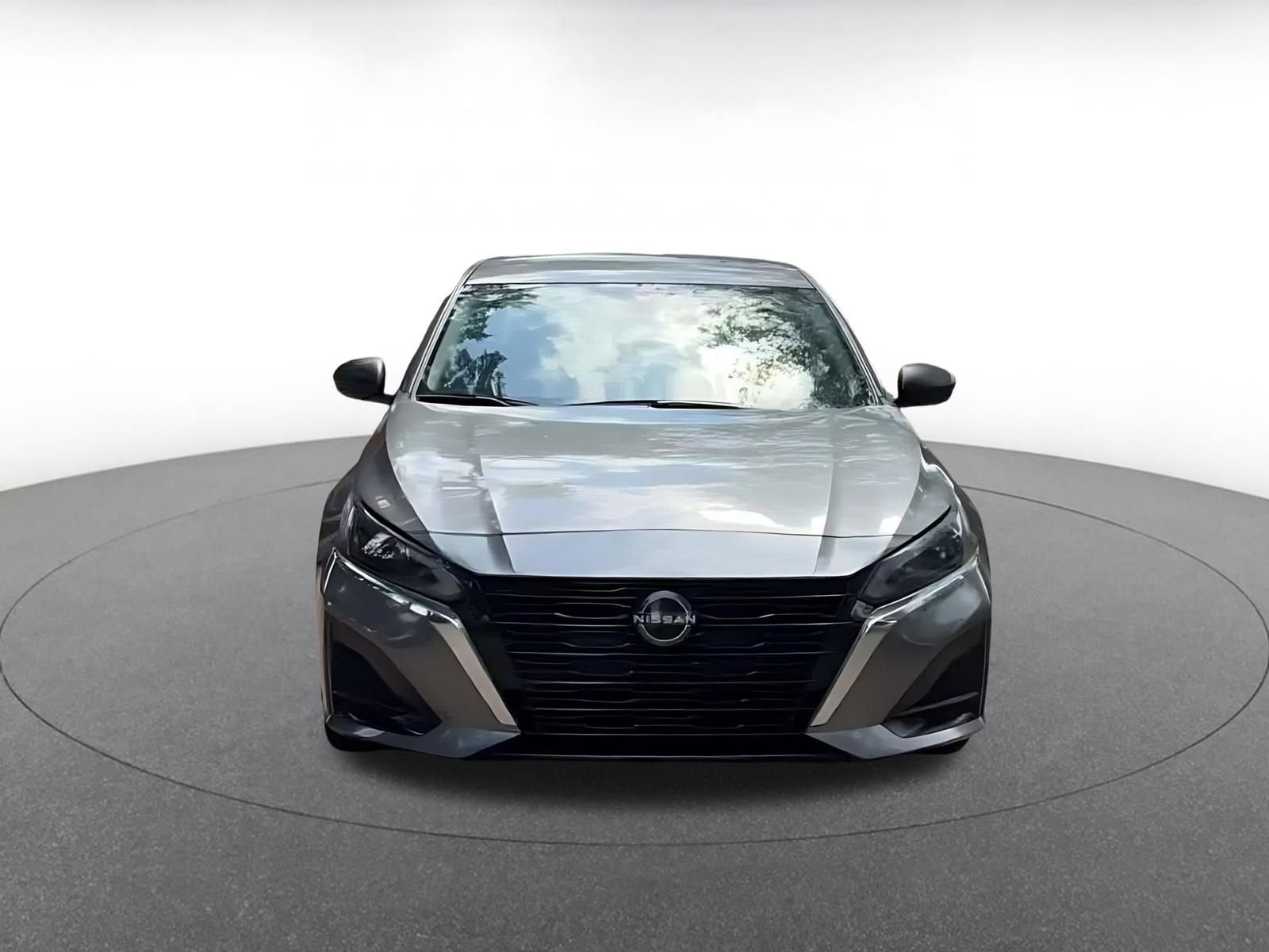 Thumbnail: 2024 Nissan Altima - 4