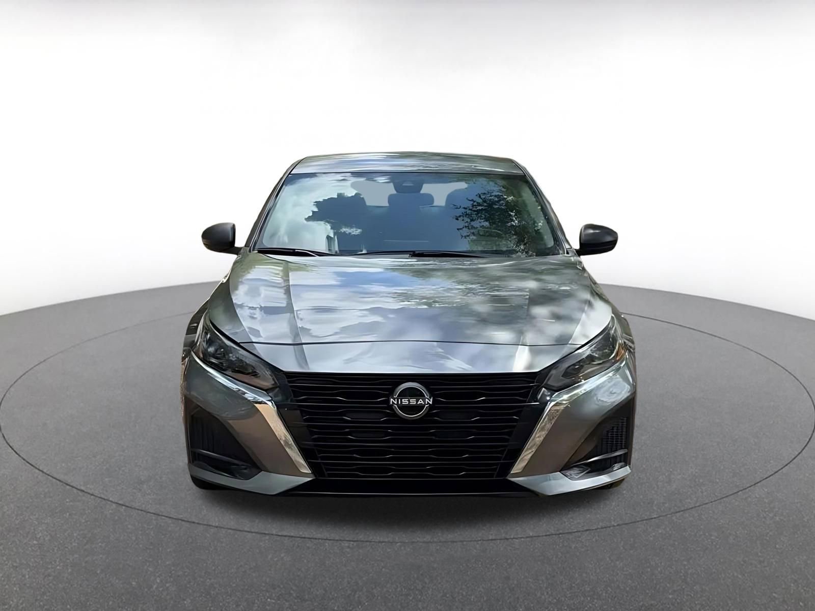 Thumbnail: 2025 Nissan Altima - 4