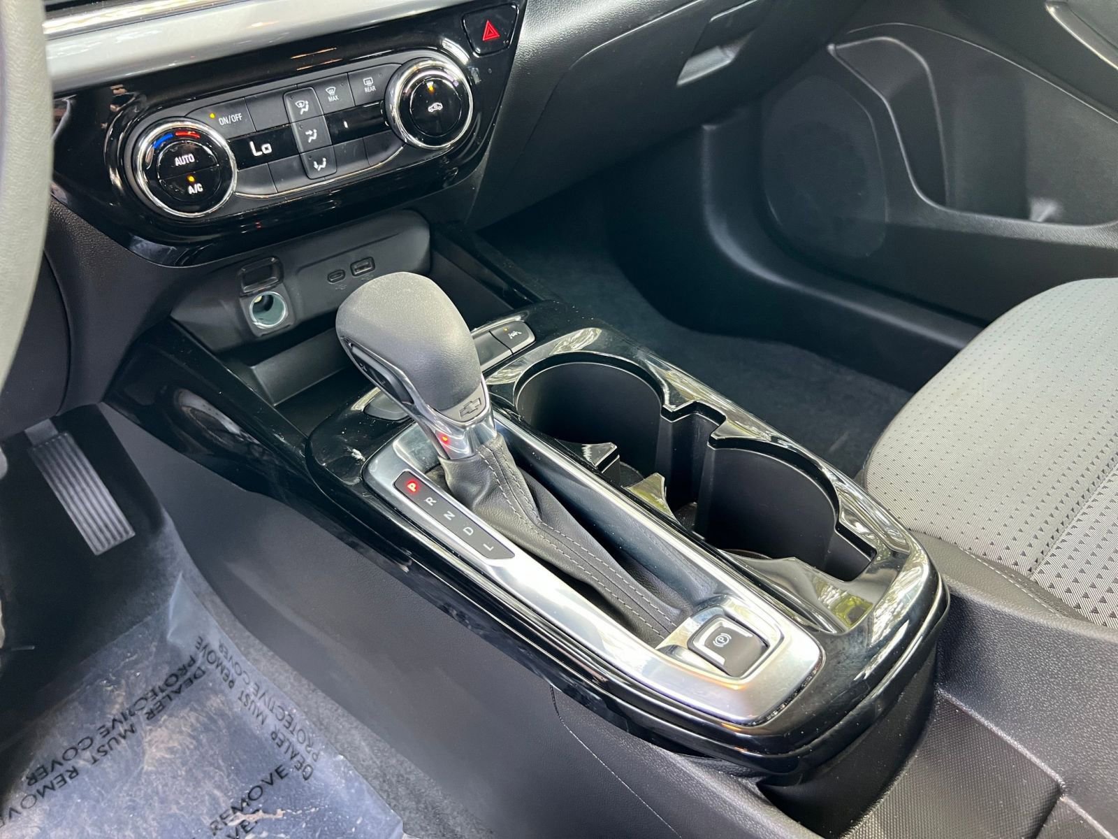 Thumbnail: 2025 Chevrolet Trax - 35