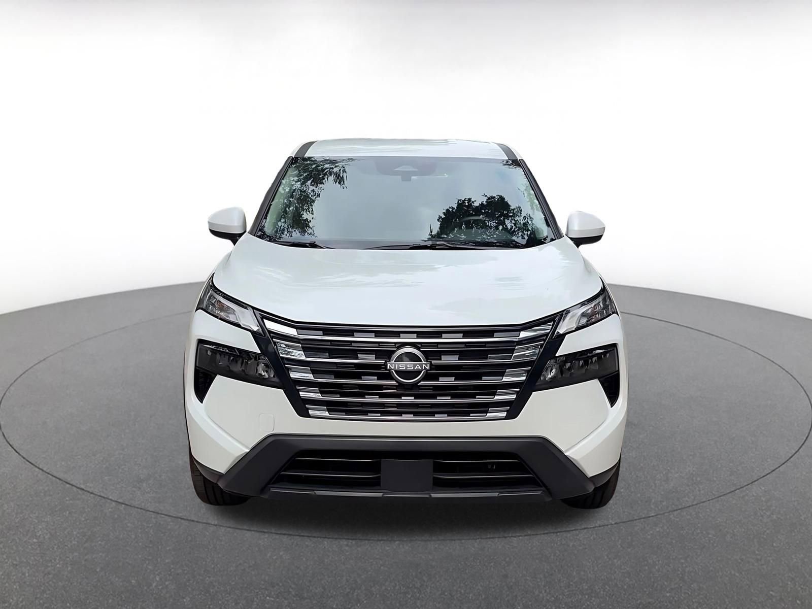Thumbnail: 2025 Nissan Rogue - 4