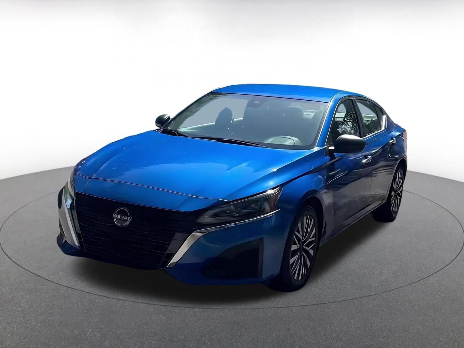Thumbnail: 2025 Nissan Altima - 7