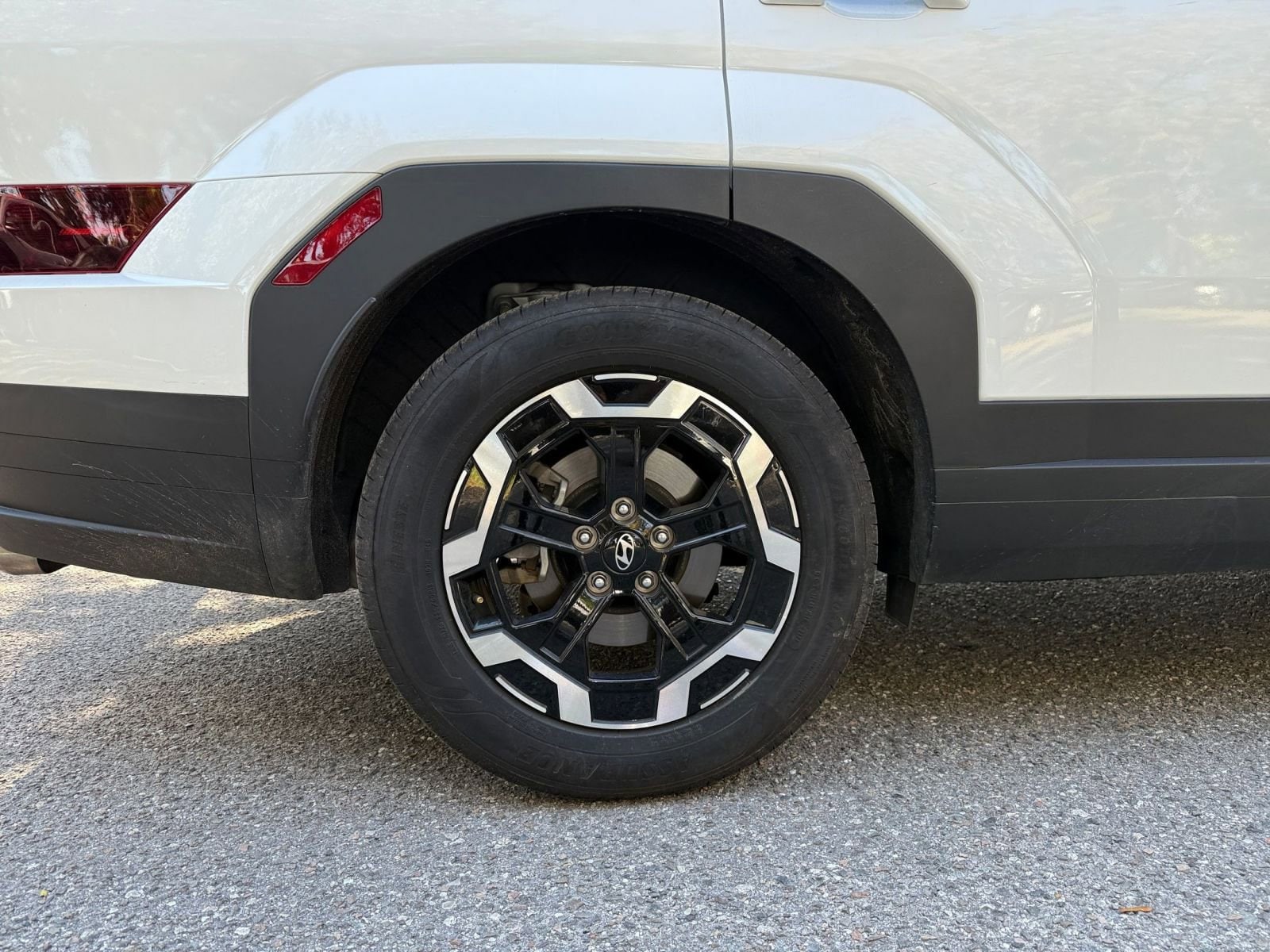 Thumbnail: 2025 Hyundai Santa Fe - 23