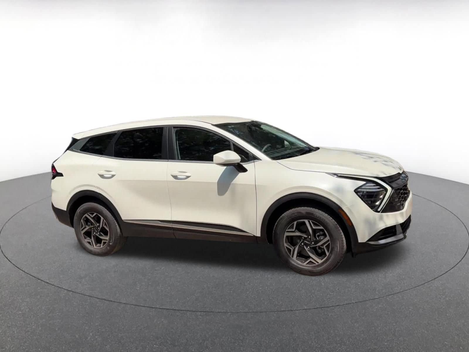 Thumbnail: 2025 Kia Sportage - 2