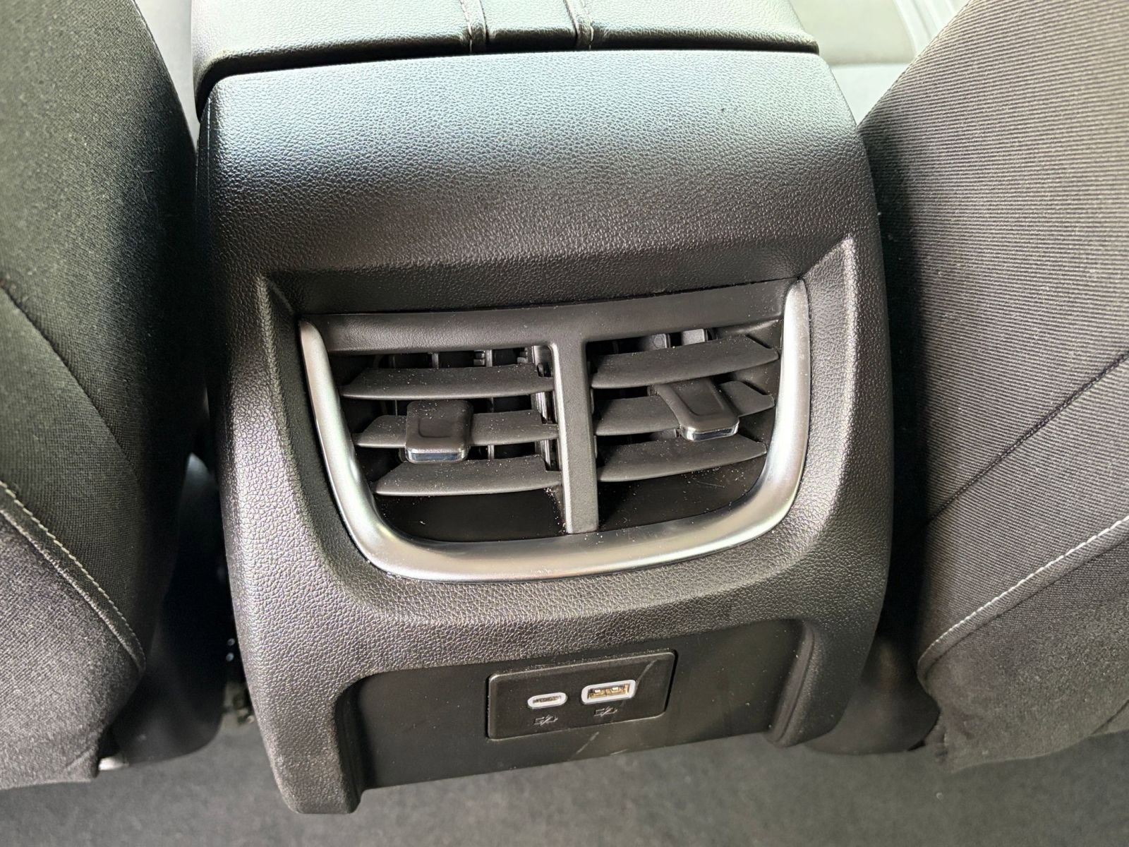 Thumbnail: 2025 Chevrolet Blazer - 21