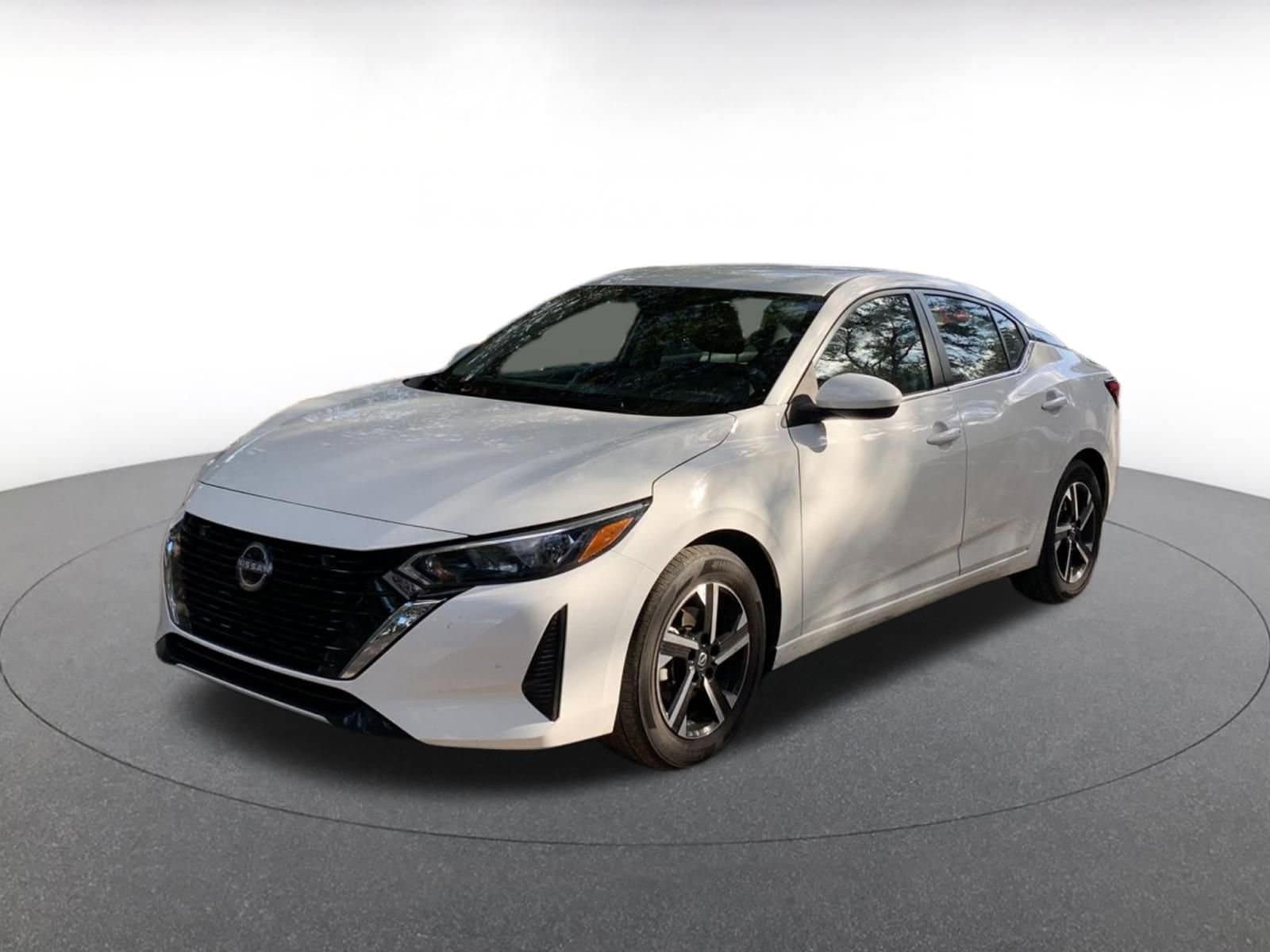 Thumbnail: 2025 Nissan Sentra - 1