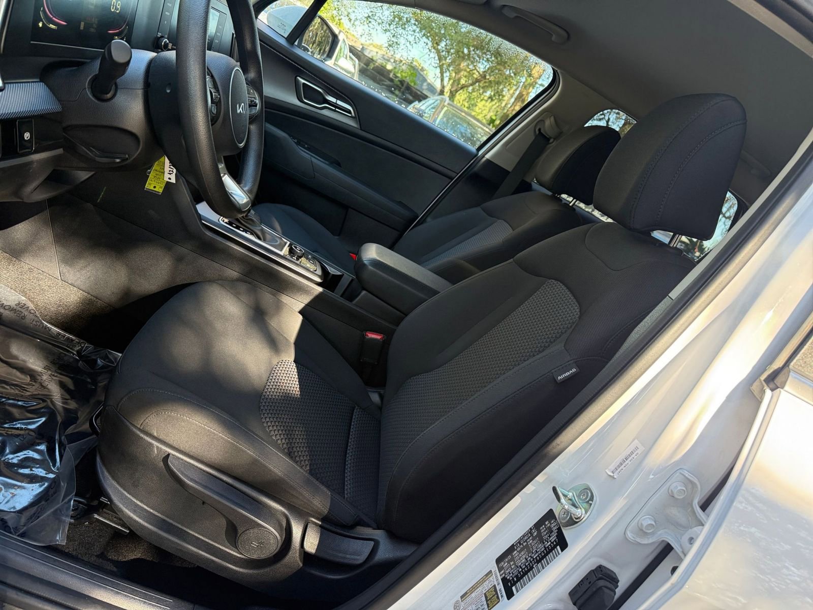 Thumbnail: 2025 Kia Sportage - 21