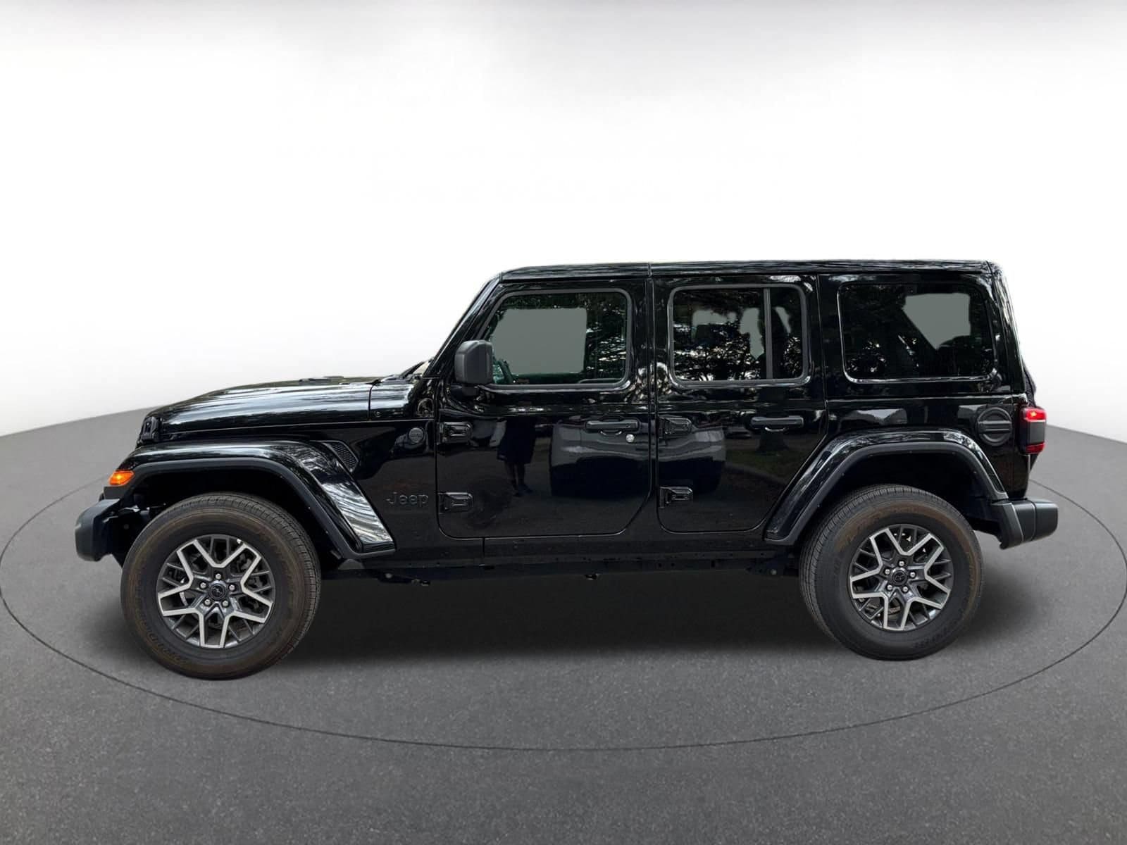 Thumbnail: 2025 Jeep Wrangler - 4