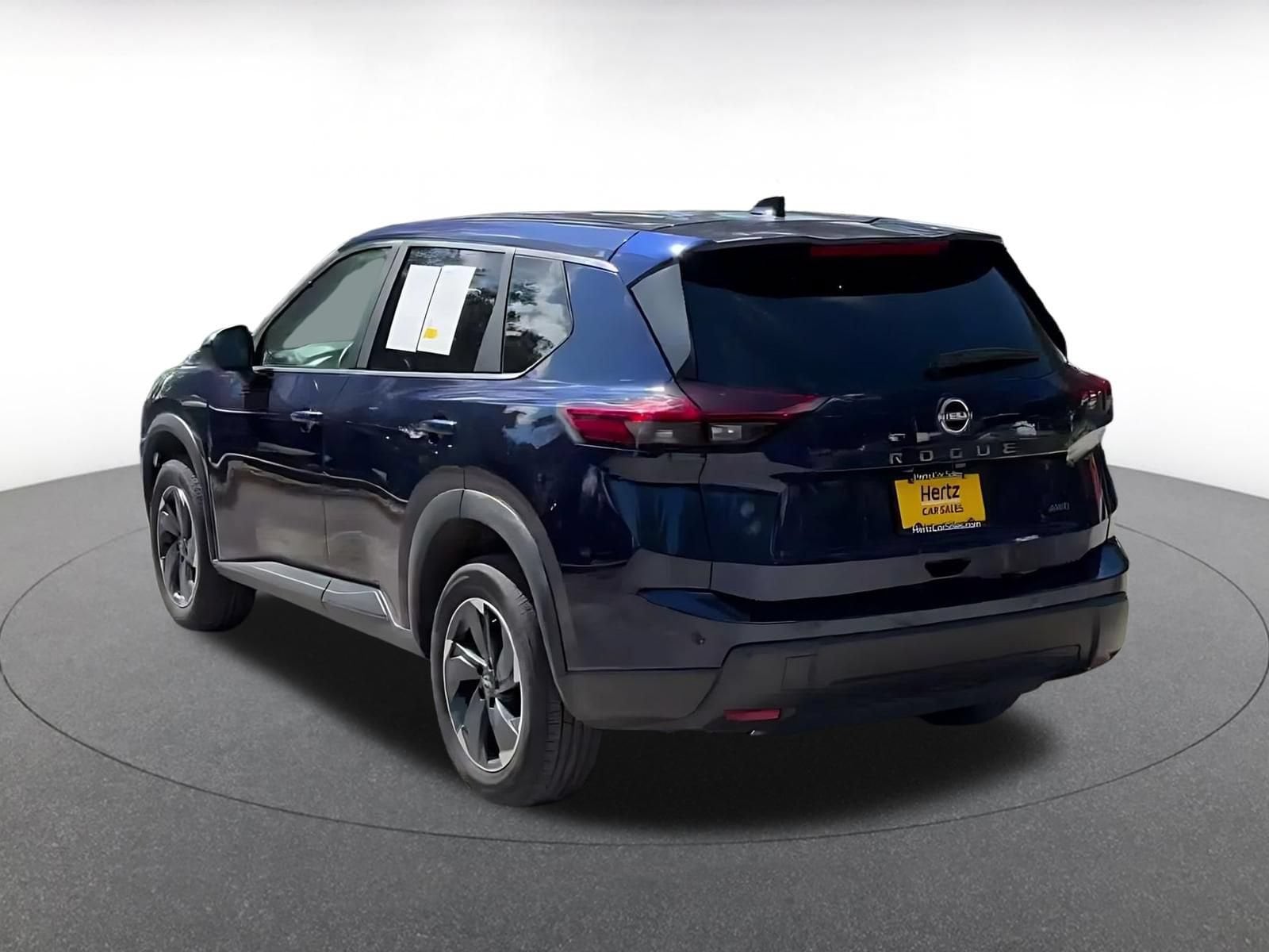 Thumbnail: 2025 Nissan Rogue - 10