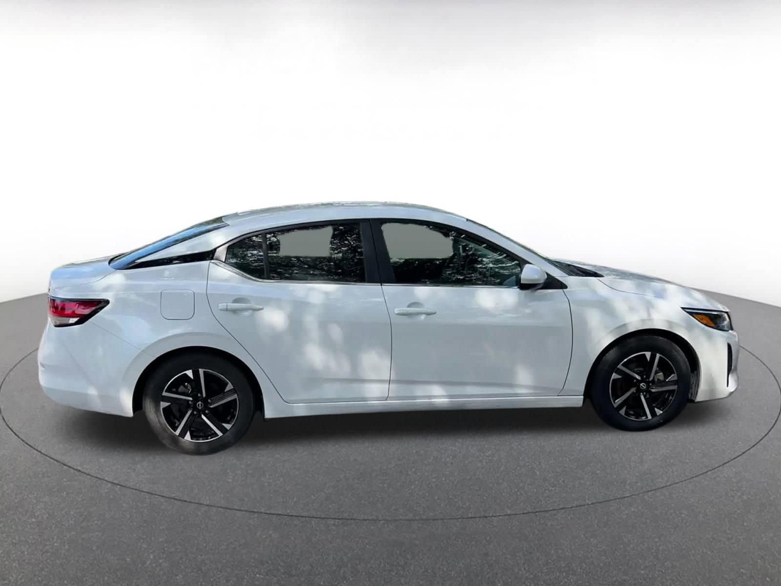 Thumbnail: 2024 Nissan Sentra - 16