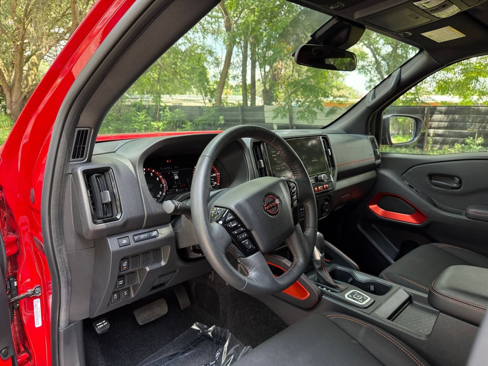 Thumbnail: 2026 Nissan Frontier - 31