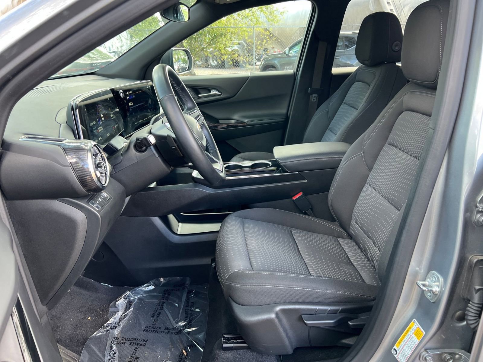 Thumbnail: 2025 Chevrolet Equinox - 28