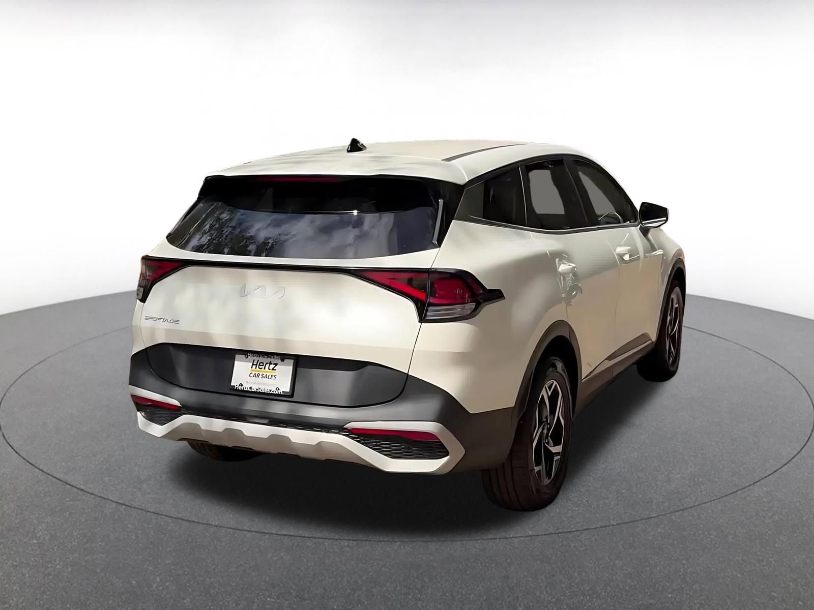 Thumbnail: 2024 Kia Sportage - 14