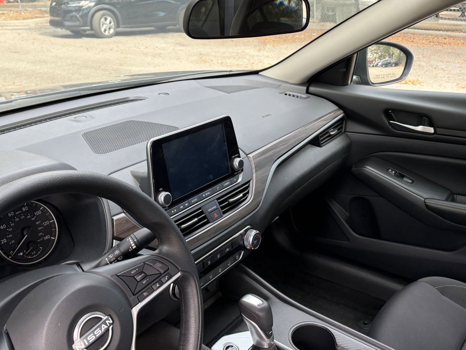 Thumbnail: 2025 Nissan Altima - 29