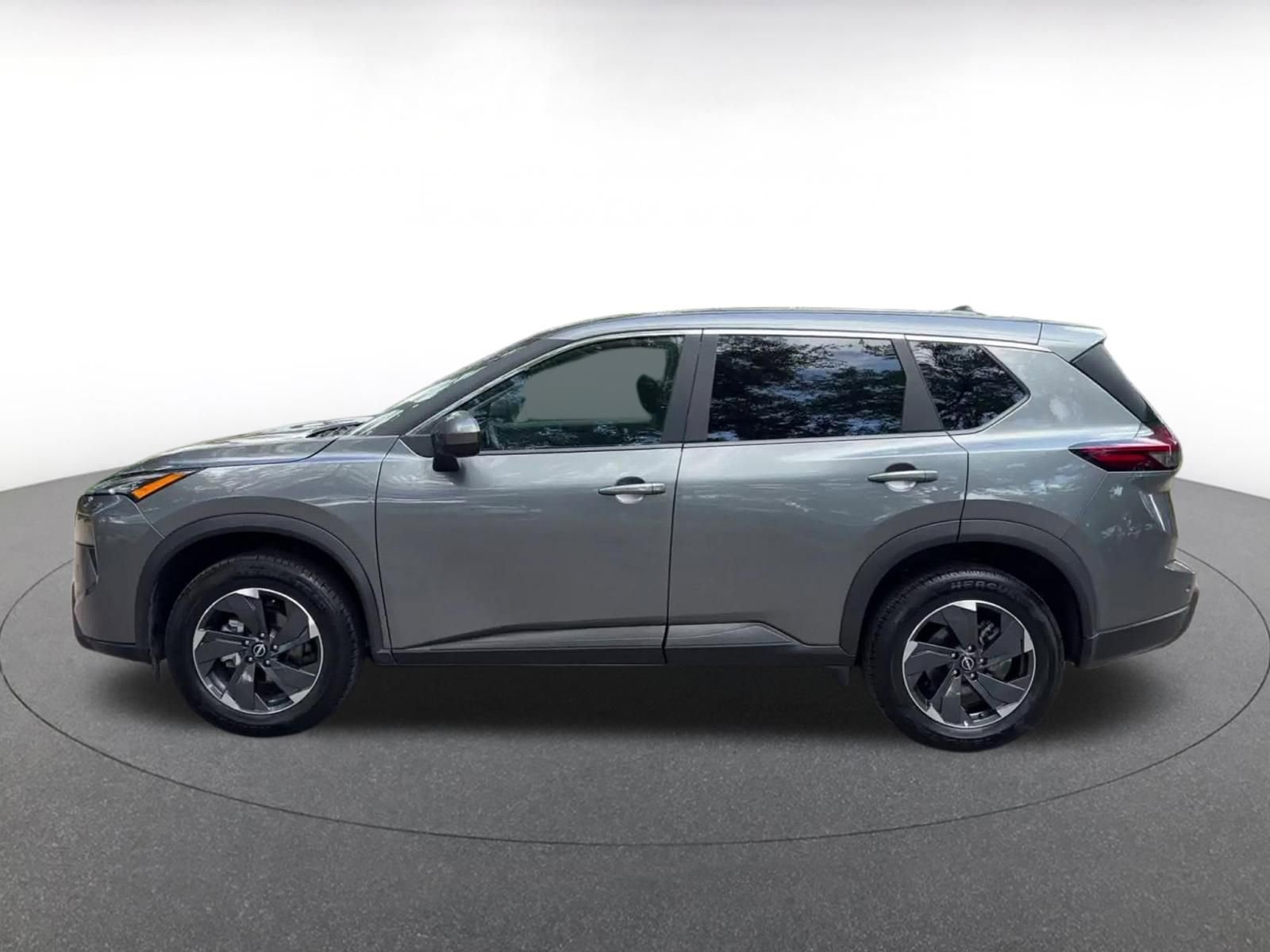 Thumbnail: 2025 Nissan Rogue - 9