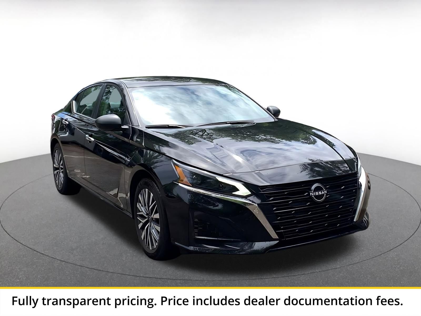 Thumbnail: 2025 Nissan Altima - 1