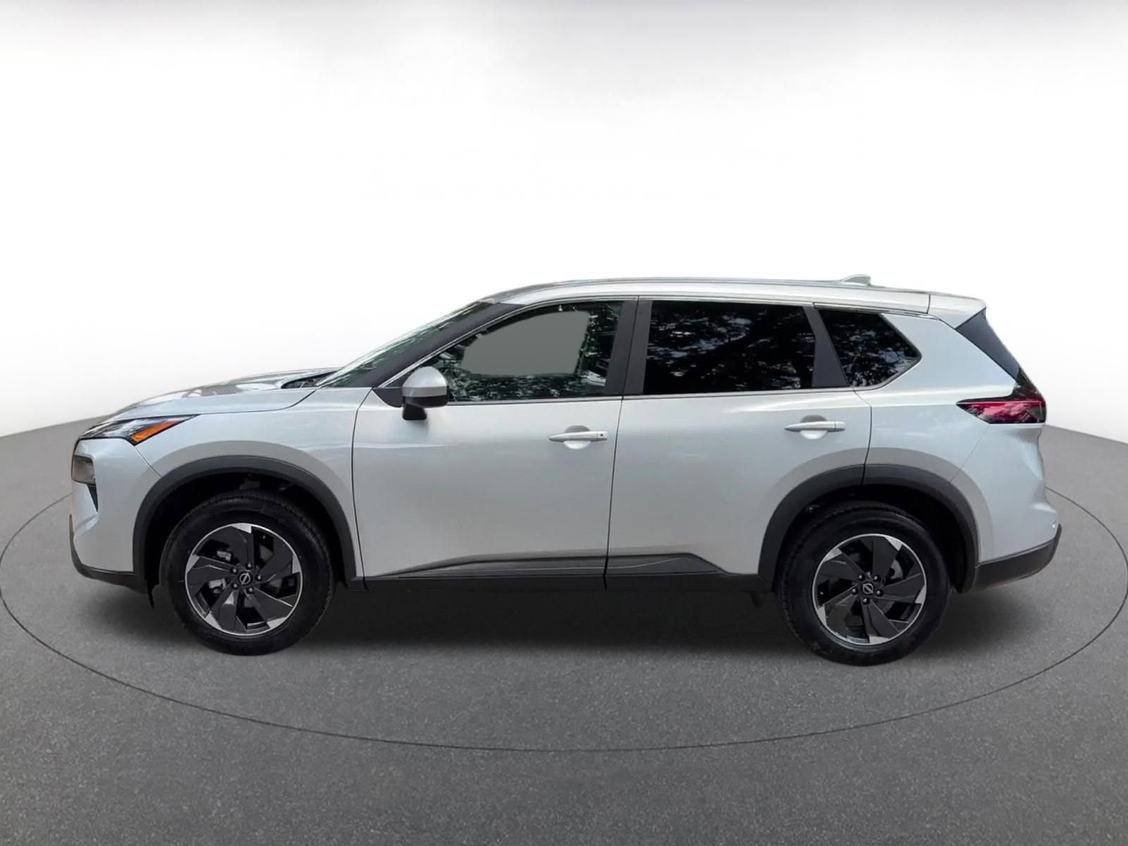 Thumbnail: 2025 Nissan Rogue - 11