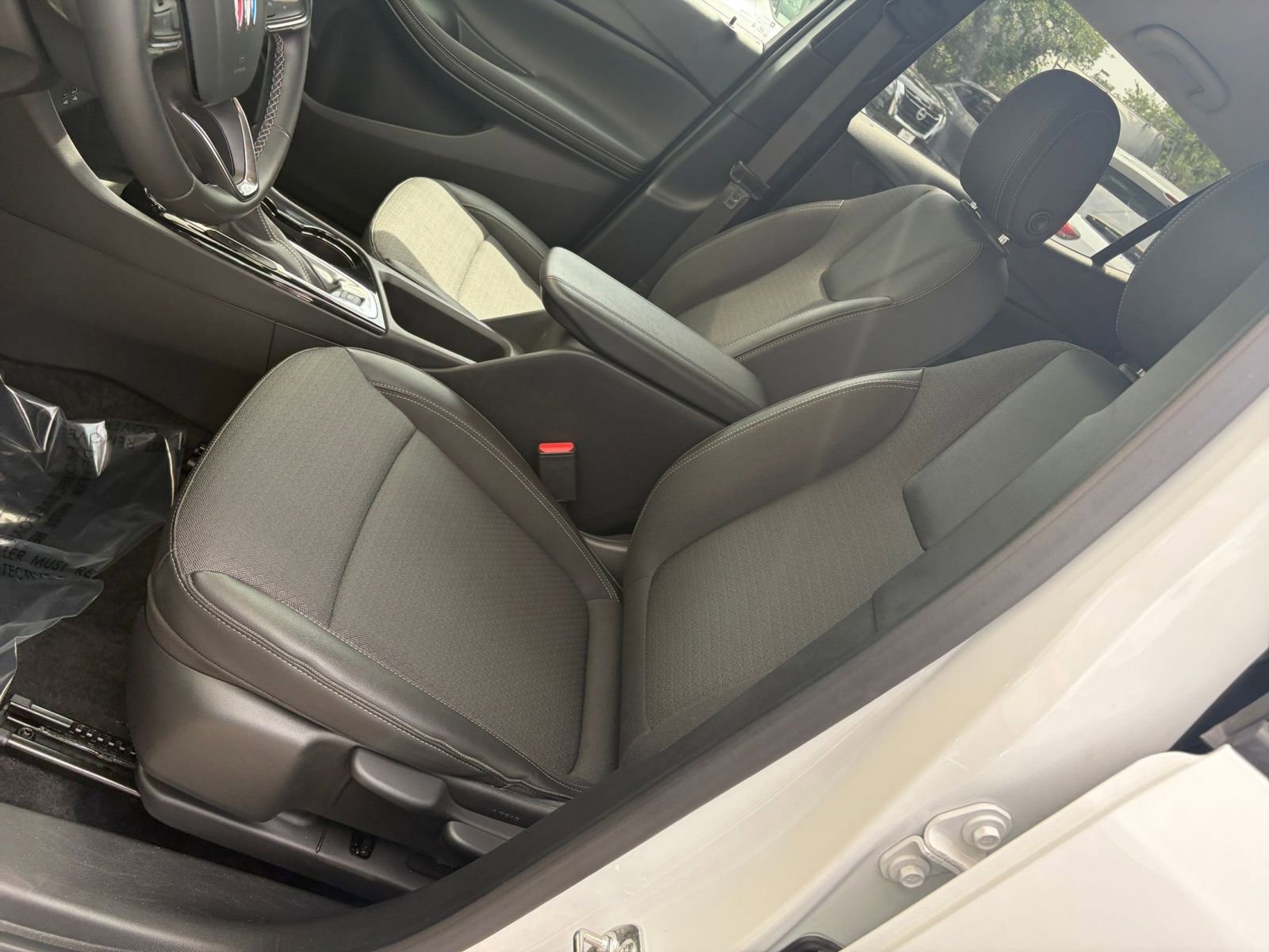 Thumbnail: 2025 Buick Encore GX - 35