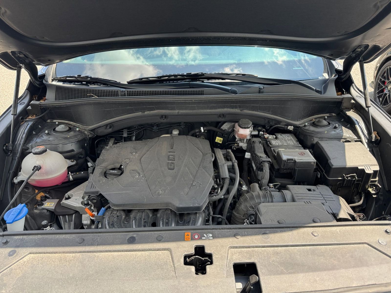 Thumbnail: 2023 Hyundai Santa Fe - 31