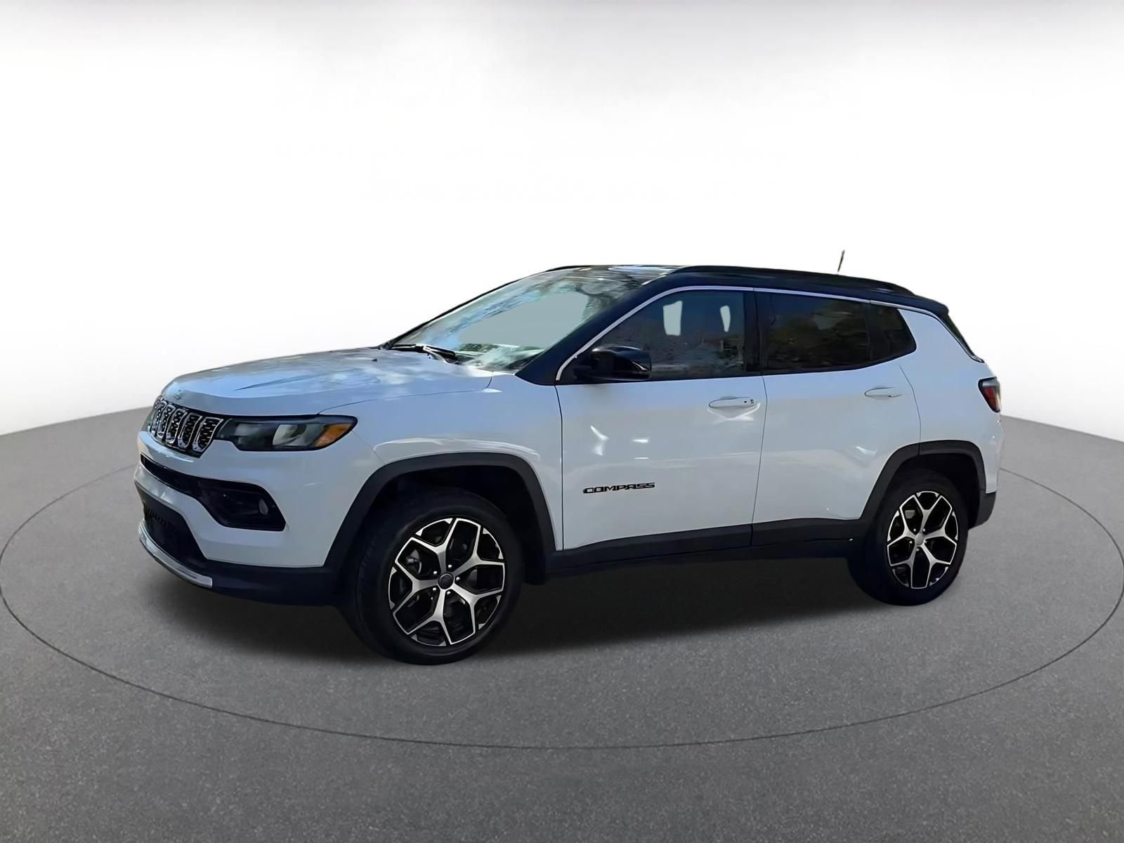 Thumbnail: 2025 Jeep Compass - 8