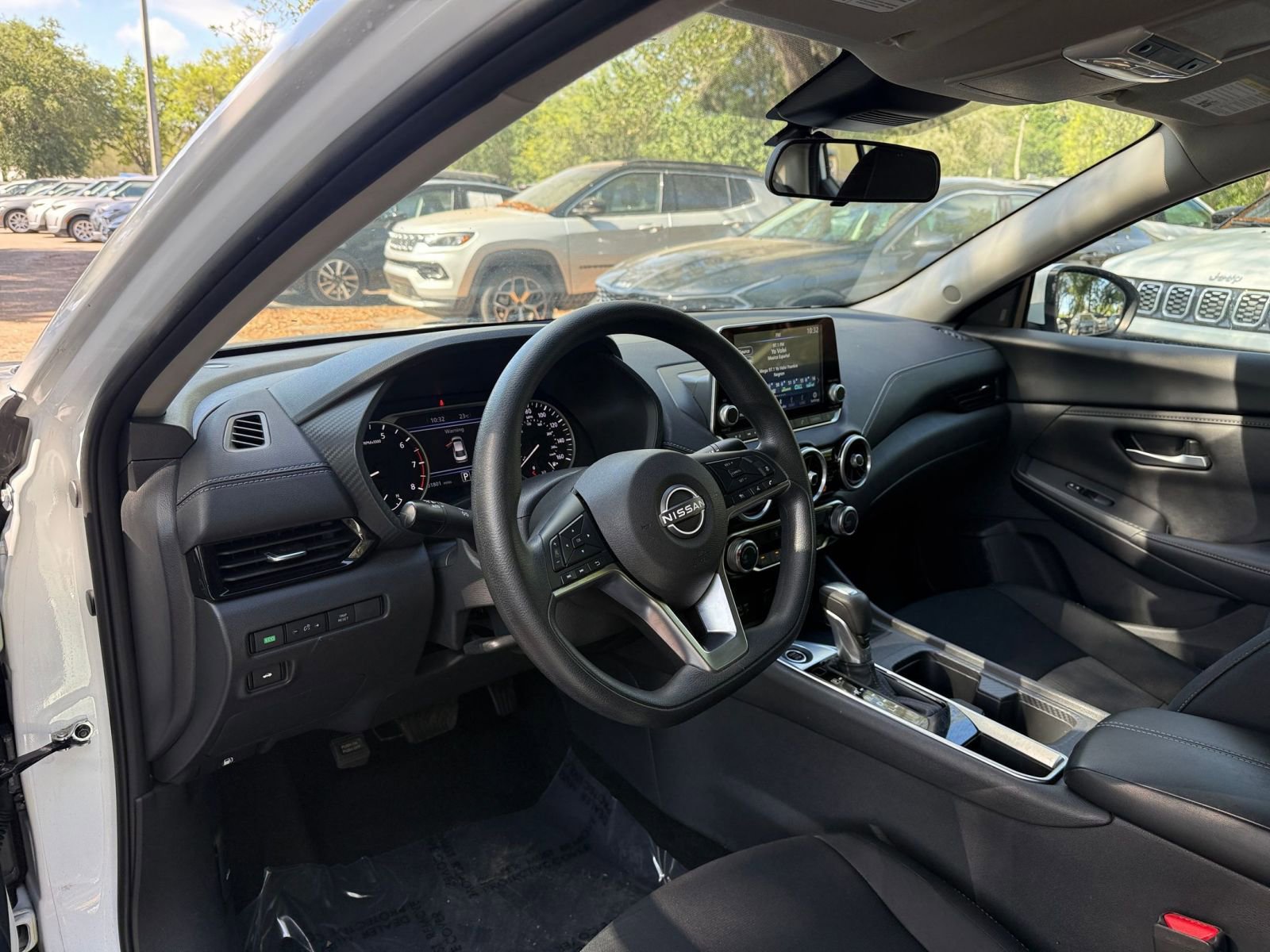Thumbnail: 2025 Nissan Sentra - 31