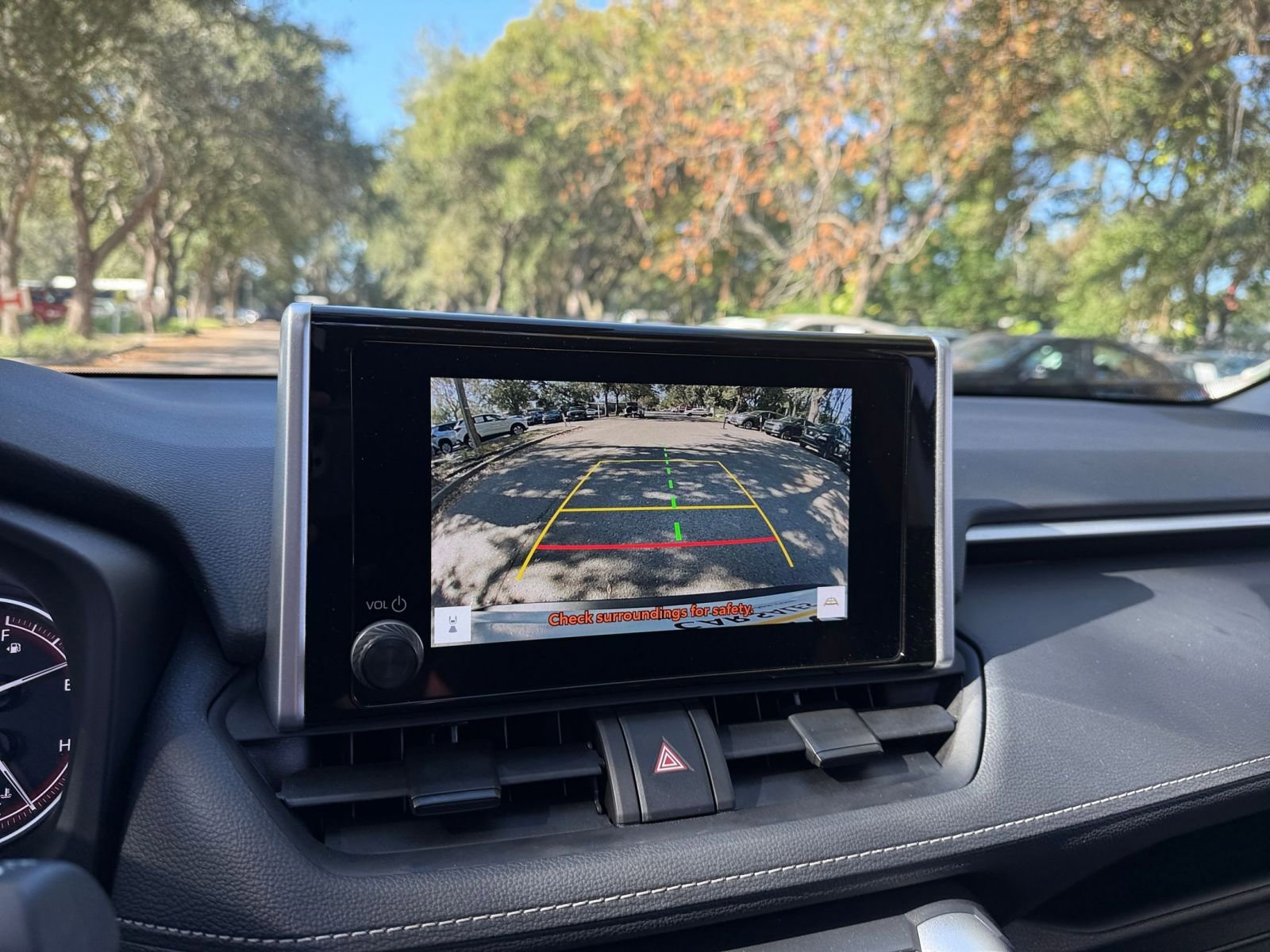 Thumbnail: 2025 Toyota RAV4 - 18