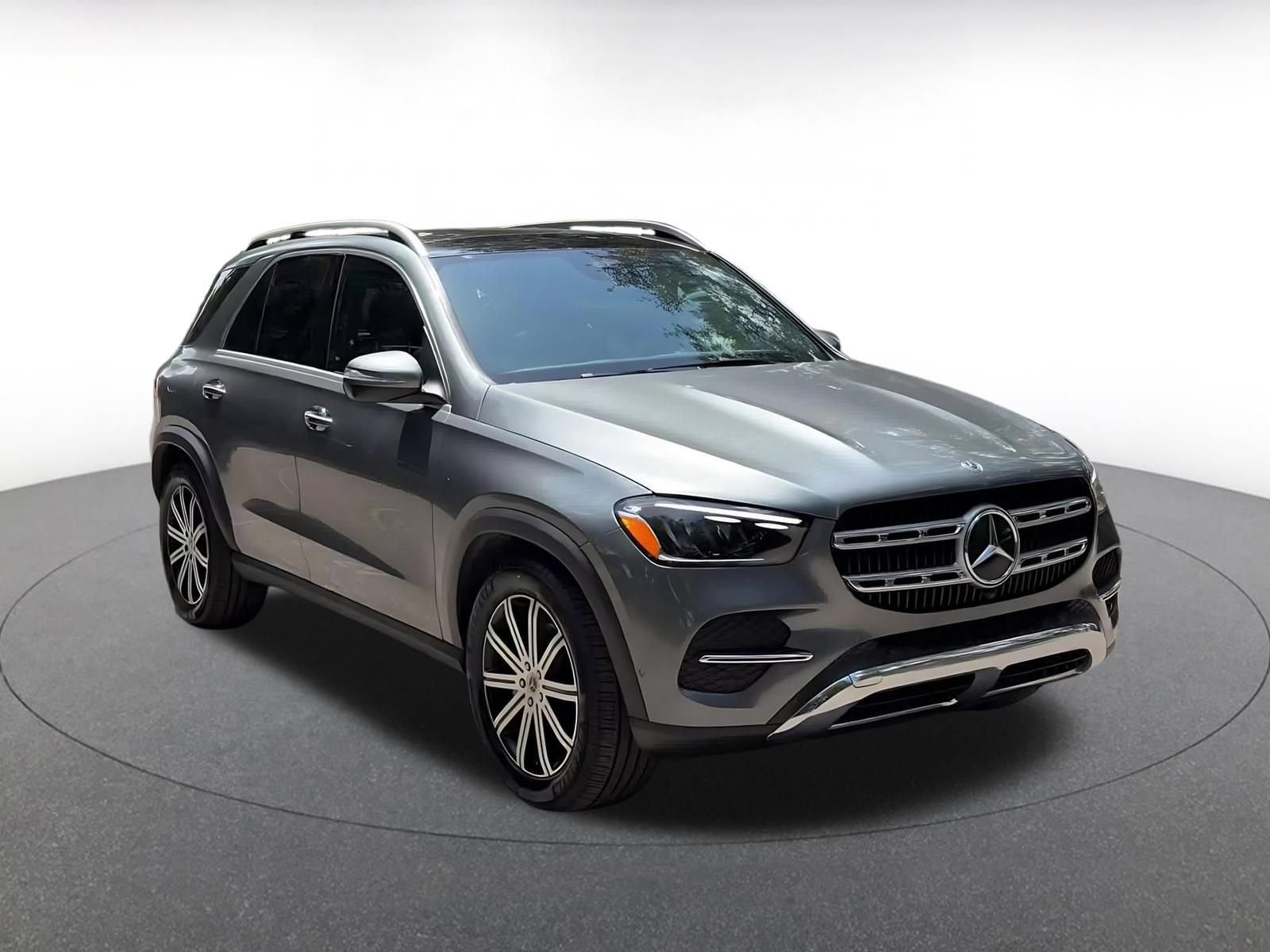 Thumbnail: 2026 Mercedes-Benz GLE - 3