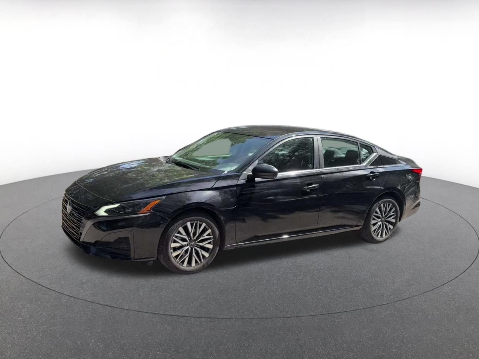 Thumbnail: 2026 Nissan Altima - 6