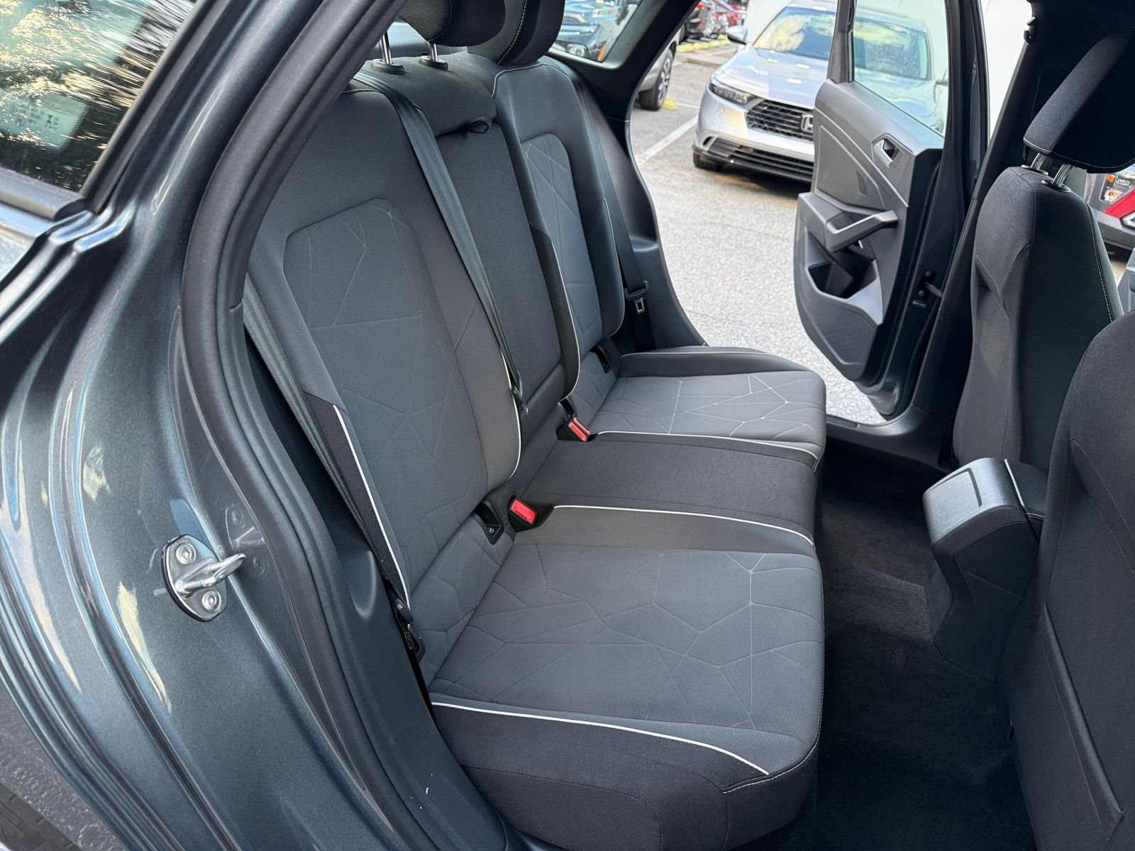 Thumbnail: 2025 Volkswagen Jetta - 33