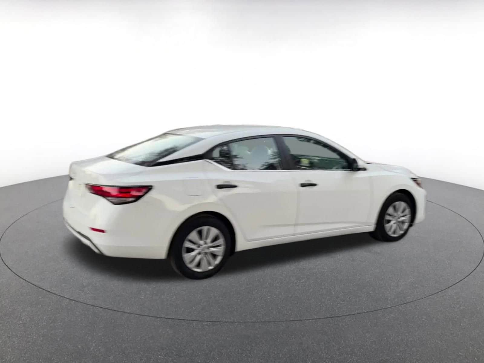 Thumbnail: 2025 Nissan Sentra - 15