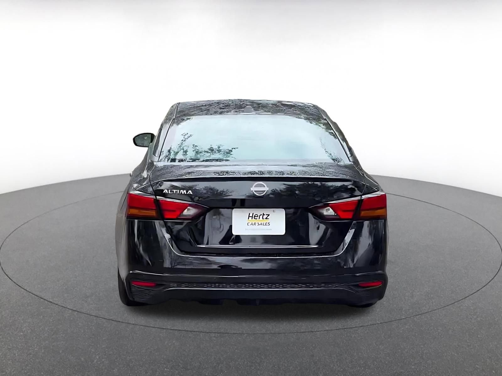 Thumbnail: 2025 Nissan Altima - 12