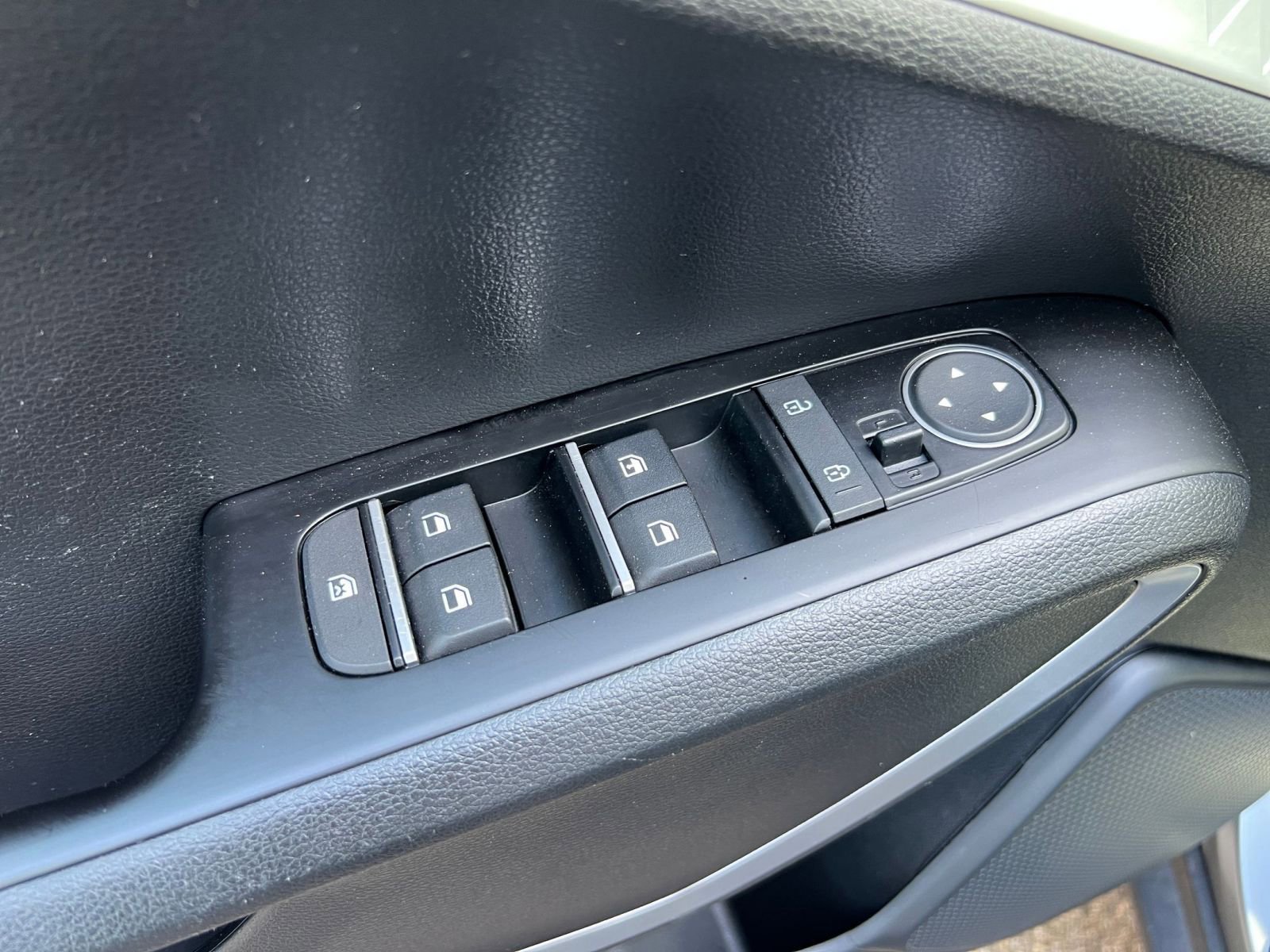 Thumbnail: 2025 Kia Soul - 18