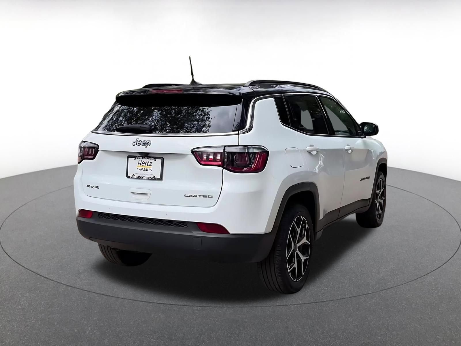 Thumbnail: 2025 Jeep Compass - 14