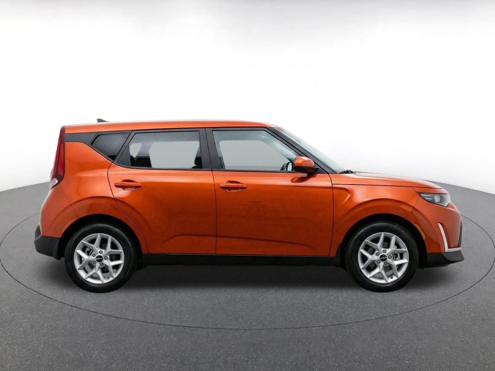 Thumbnail: 2025 Kia Soul - 14