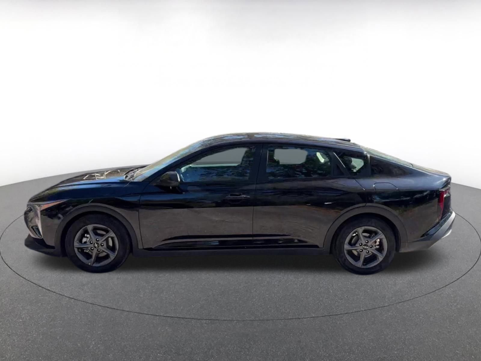 Thumbnail: 2025 Kia K4 - 9