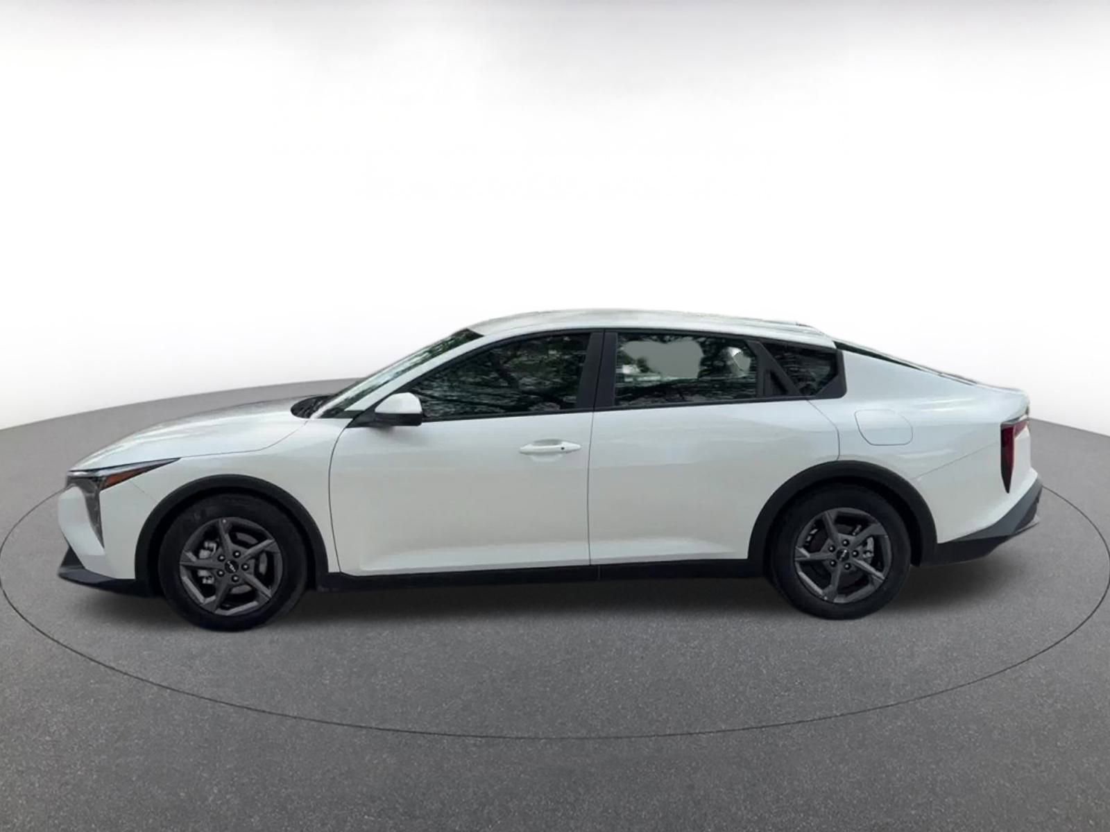 Thumbnail: 2025 Kia K4 - 9