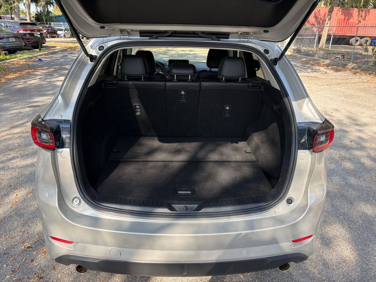 Thumbnail: 2025 Mazda CX-5 - 24