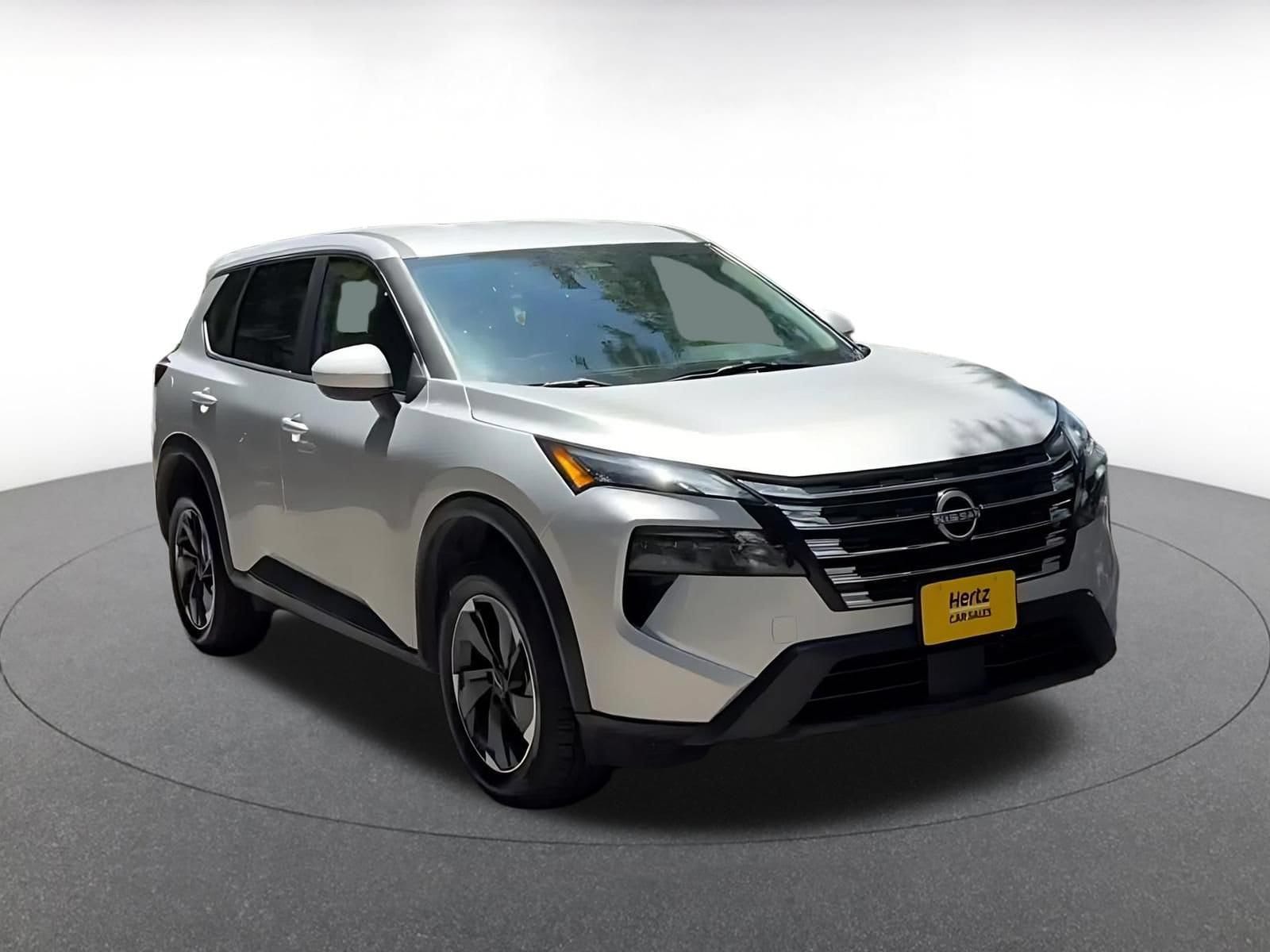 Thumbnail: 2025 Nissan Rogue - 3