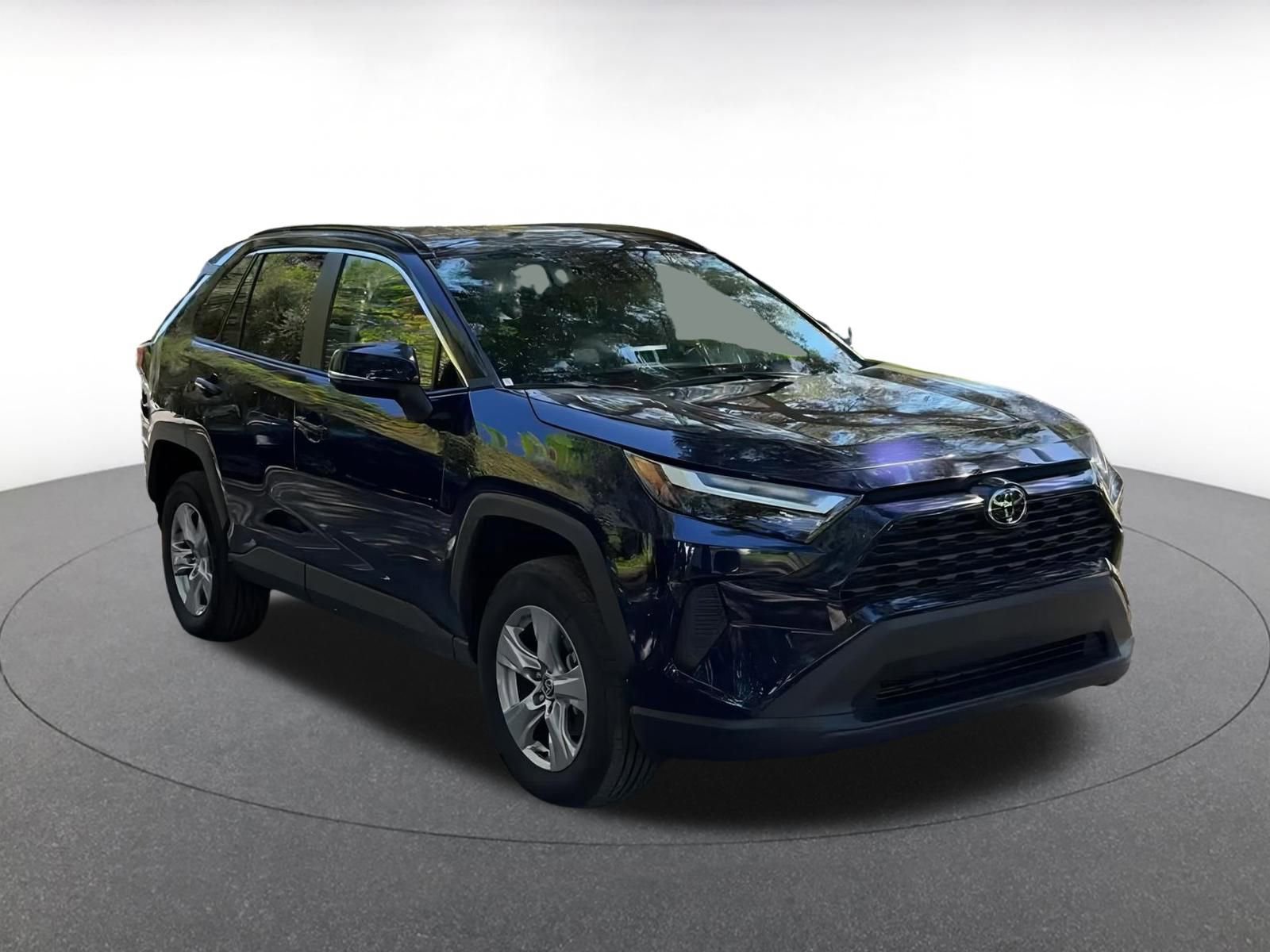 Thumbnail: 2025 Toyota RAV4 - 3