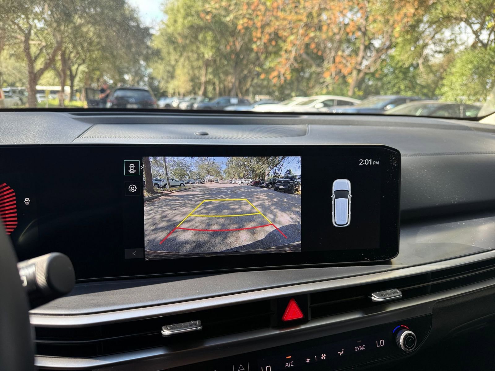 Thumbnail: 2024 Kia Sorento - 17