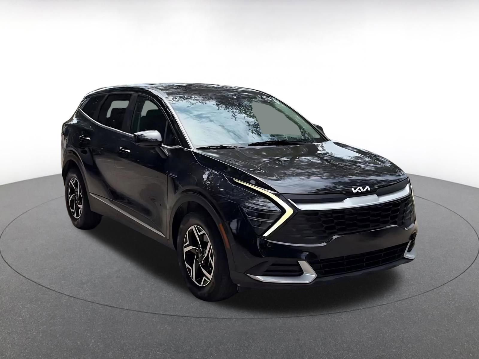 Thumbnail: 2025 Kia Sportage - 3