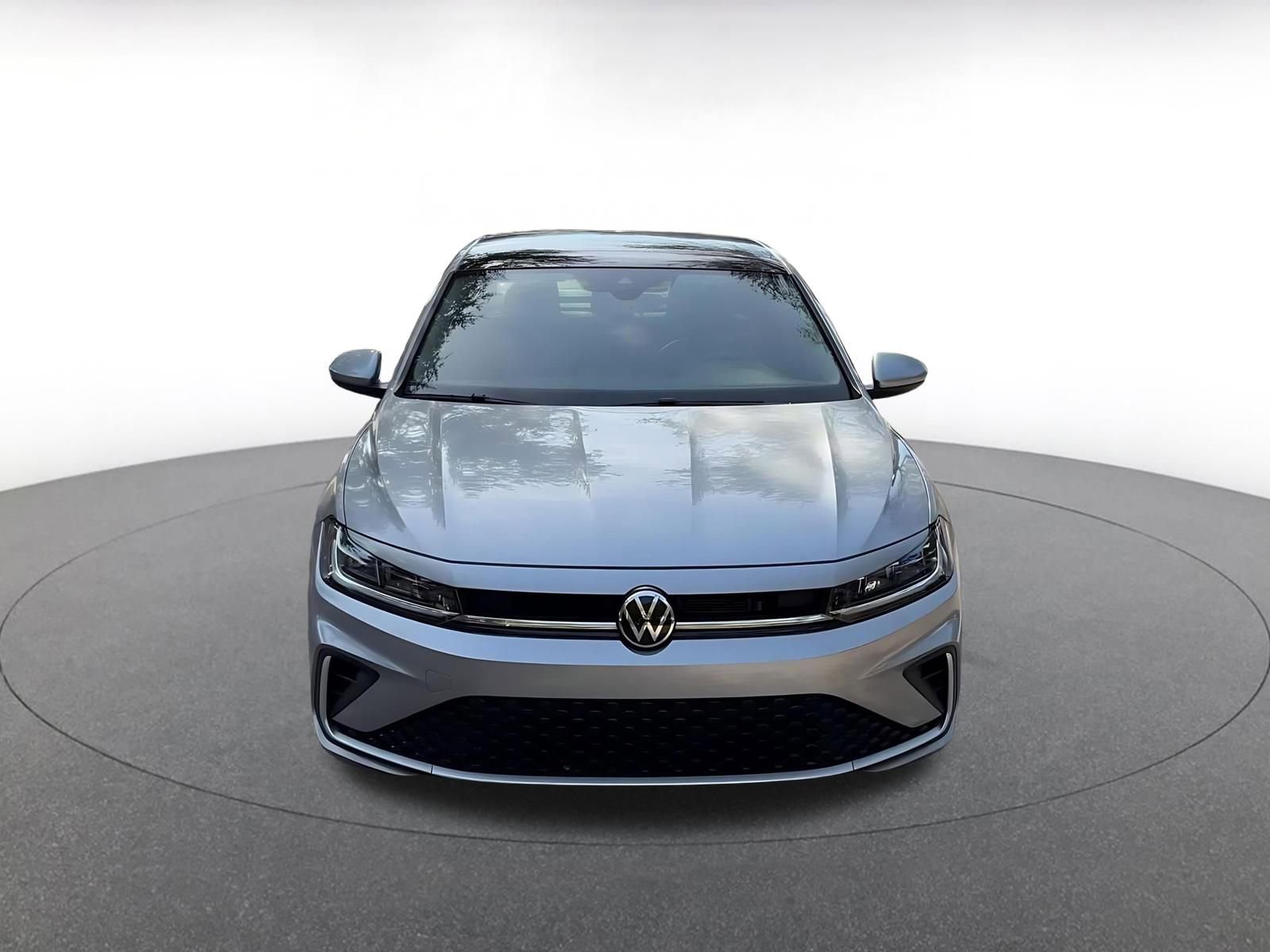 Thumbnail: 2025 Volkswagen Jetta - 4