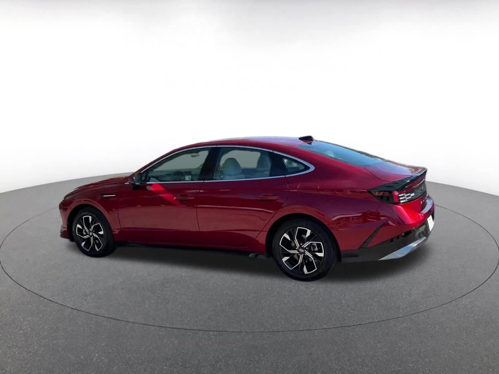 Thumbnail: 2025 Hyundai Sonata - 10