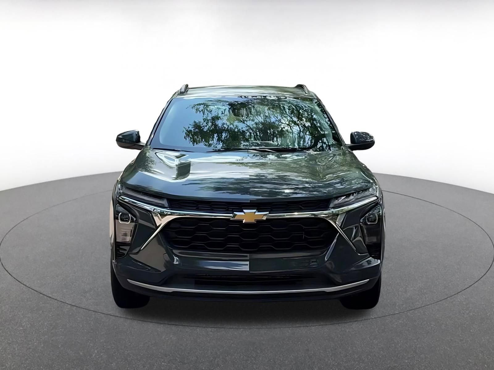 Thumbnail: 2025 Chevrolet Trax - 4