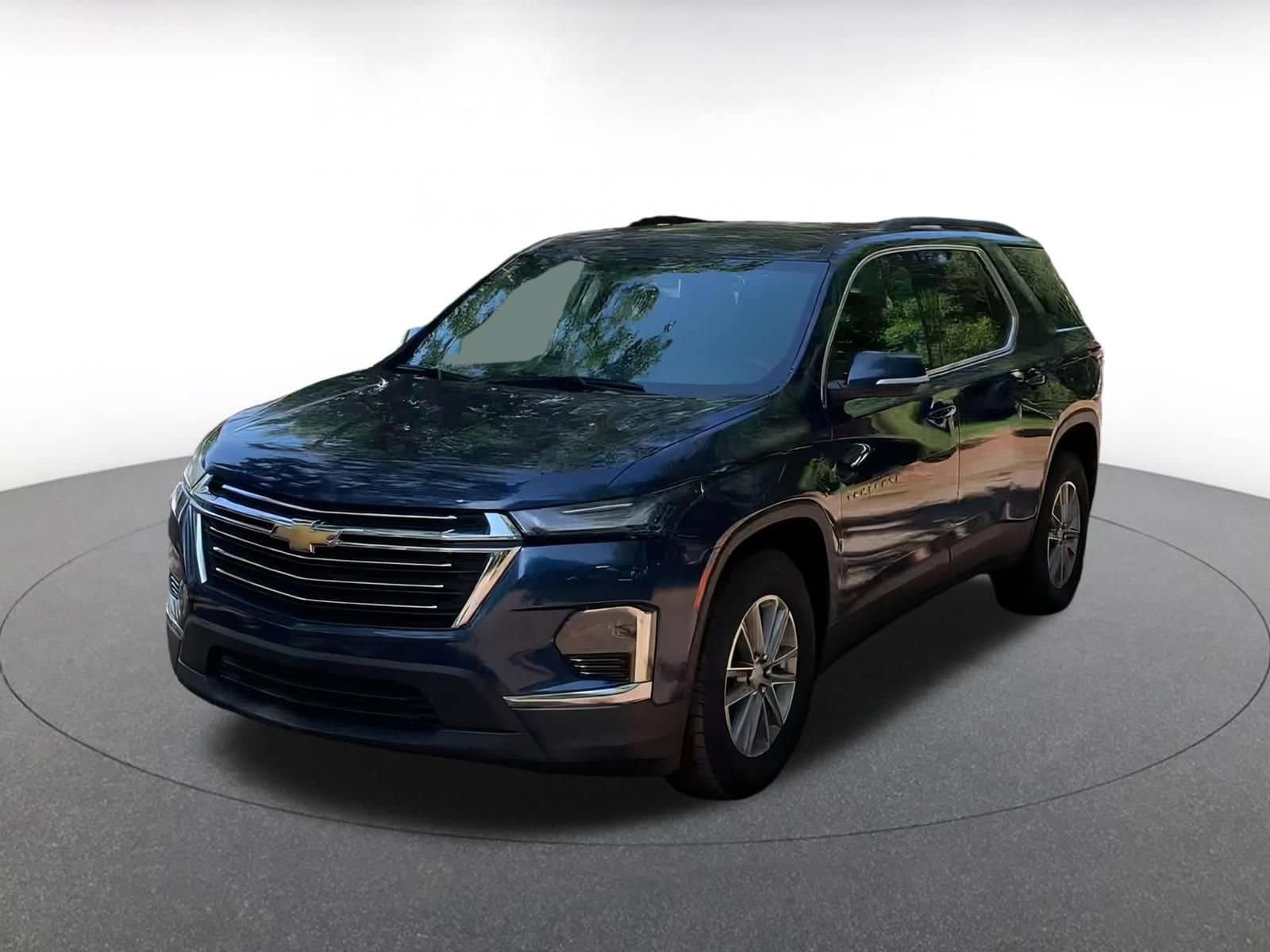 Image of 2023 Chevrolet Traverse LT Cloth w/1LT SUV