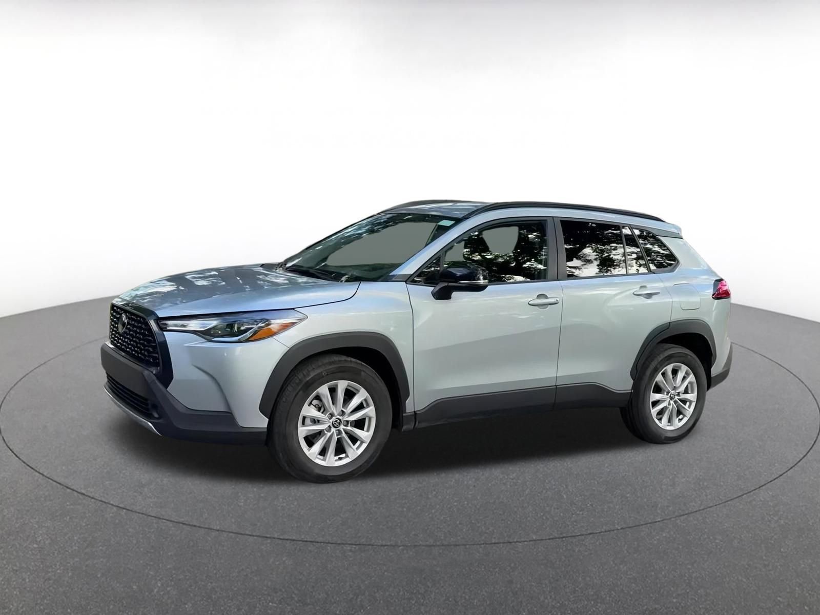 Thumbnail: 2025 Toyota Corolla Cross - 8