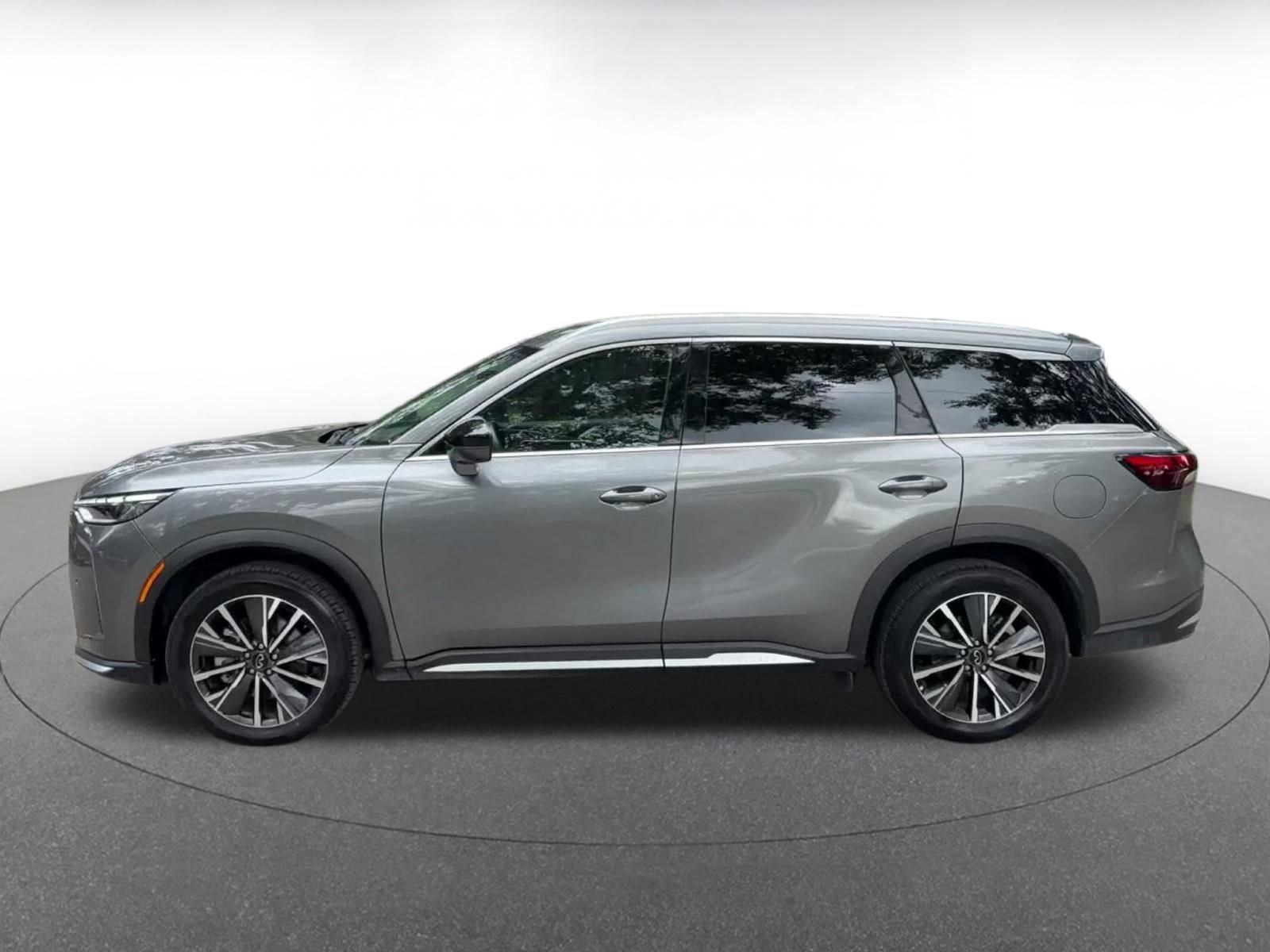 Thumbnail: 2026 INFINITI QX60 - 8