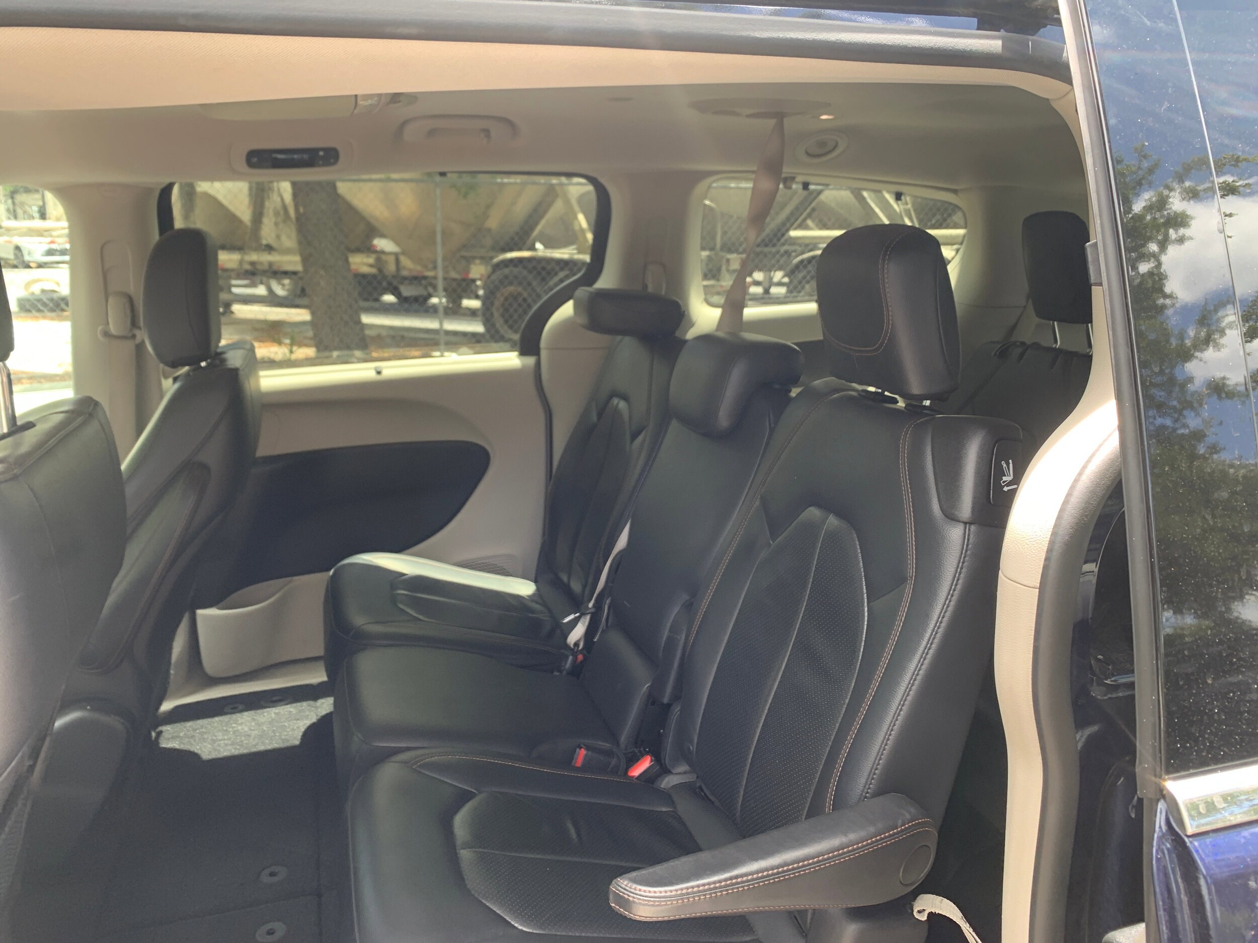 2018 Chrysler Pacifica Touring 31