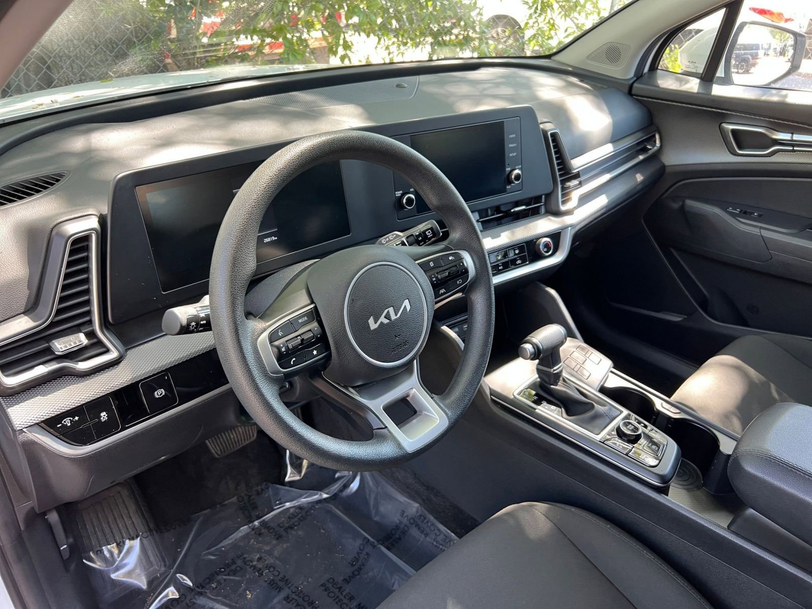 Thumbnail: 2025 Kia Sportage - 32