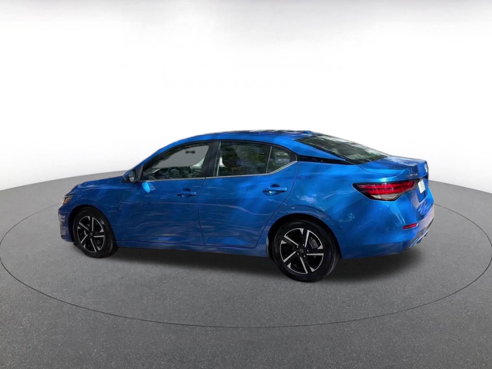 Thumbnail: 2025 Nissan Sentra - 17