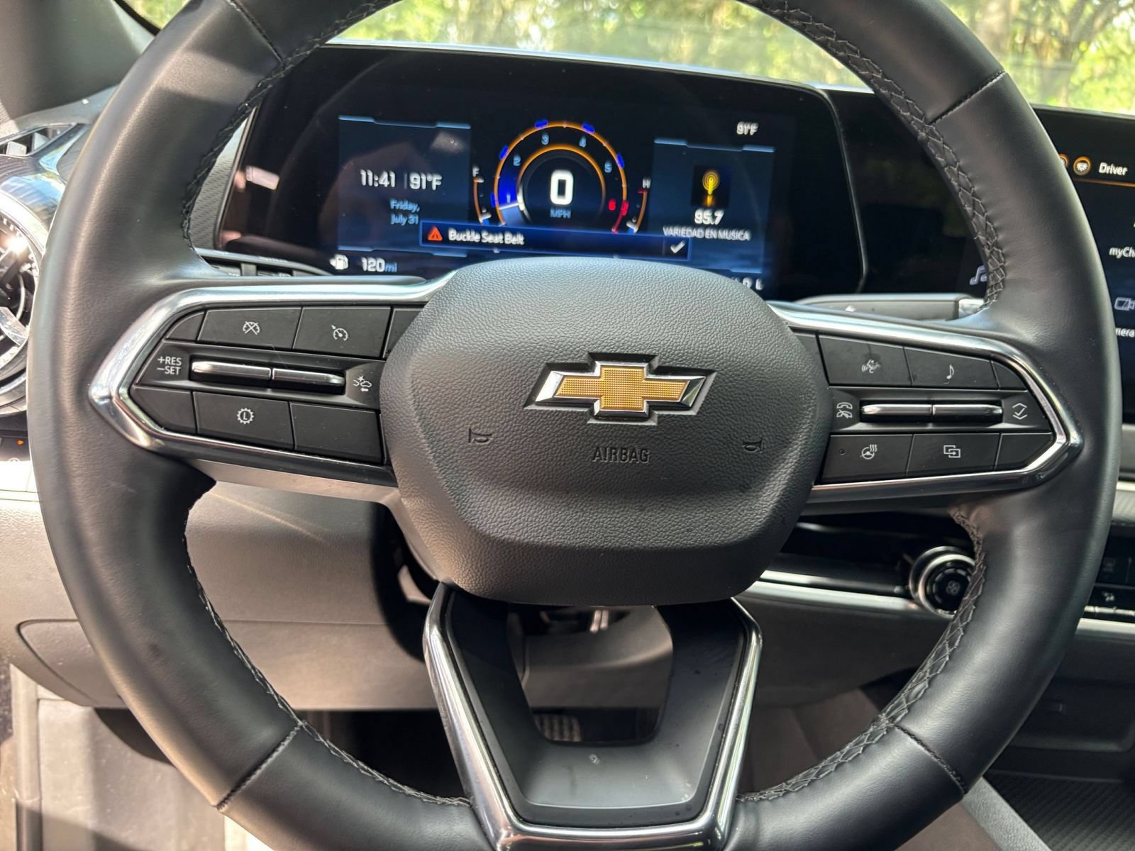 Thumbnail: 2025 Chevrolet Equinox - 23